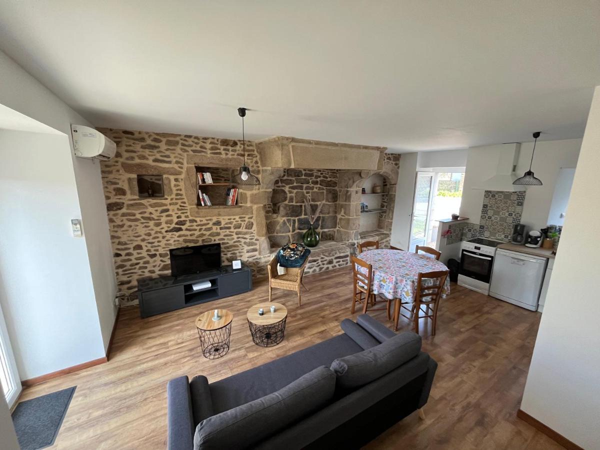 La maison d'André Taden Esterno foto